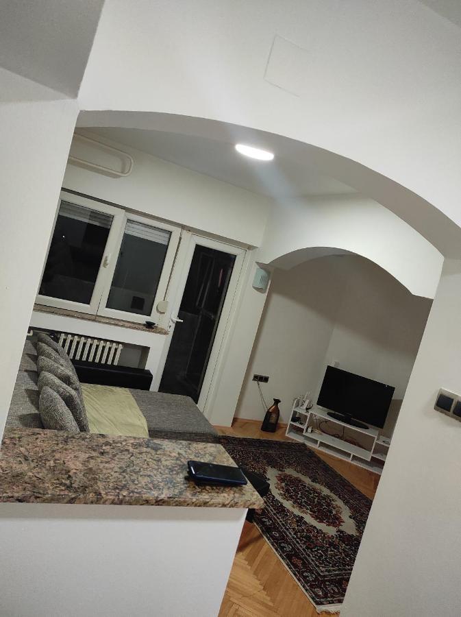 Stan Centar Apartment บิโตลา ภายนอก รูปภาพ